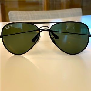Like New - Ray-Ban Polarized Aviator